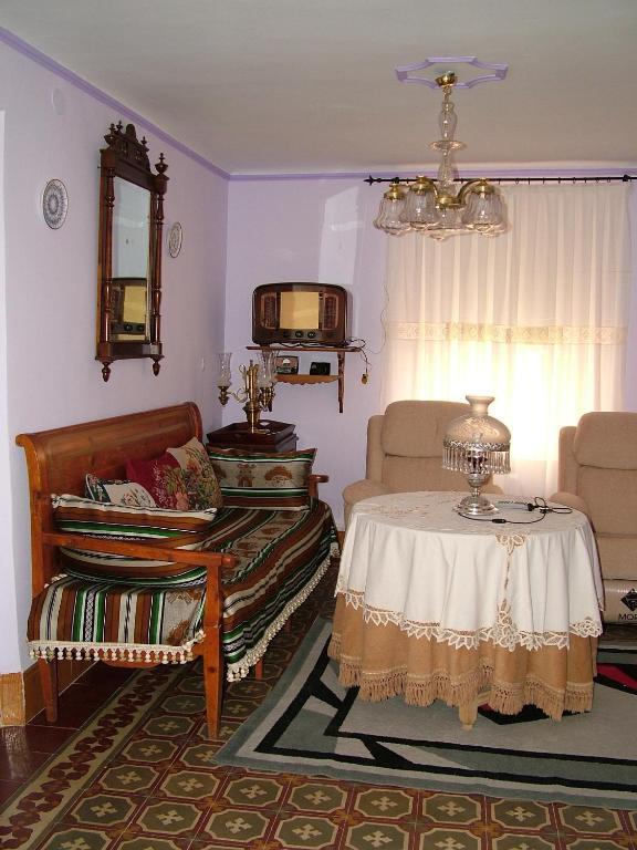 Senorio De Monterruiz ξενώνας Casas de Santa Cruz Εξωτερικό φωτογραφία